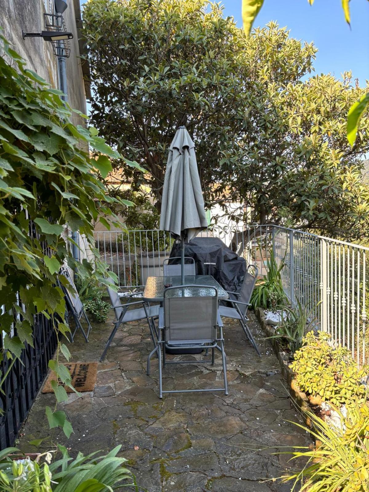 Casa Relax, Un Uliveto Sul Mare. Villa Diano San Pietro ภายนอก รูปภาพ